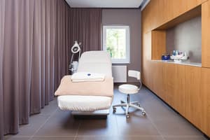 thumbnail: Treatment room