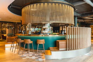 thumbnail: Bar (on property)