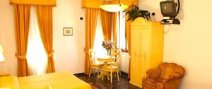 thumbnail: Interior detail