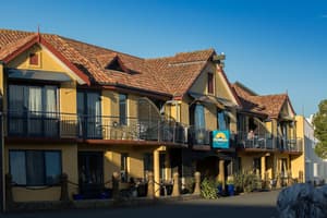 thumbnail: Exterior