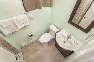 thumbnail: Bathroom