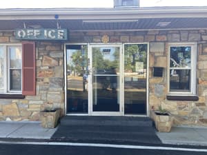 thumbnail: Interior entrance