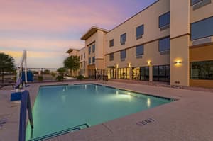 thumbnail: Outdoor pool