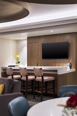 thumbnail: Minibar