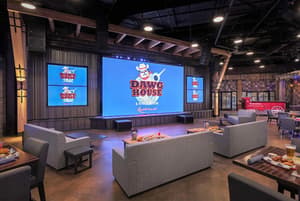 thumbnail: Bar (on property)