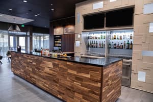 thumbnail: Bar (on property)
