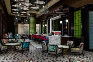 thumbnail: Bar (on property)