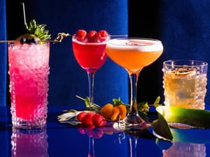 thumbnail: Bar (on property)
