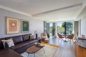 thumbnail: Living room