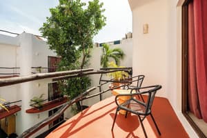 thumbnail: Balcony view