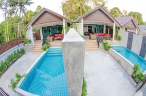 thumbnail: Exterior