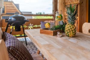 thumbnail: Balcony