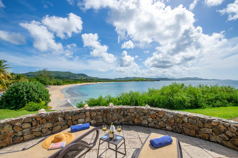 Deluxe Oceanfront Terrace Detail