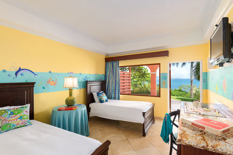 Family Cottage Suite Kids Guestroom