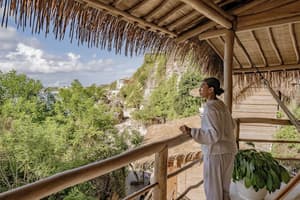 thumbnail: Balcony