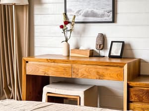 thumbnail: Interior