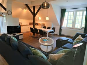 thumbnail: Living area