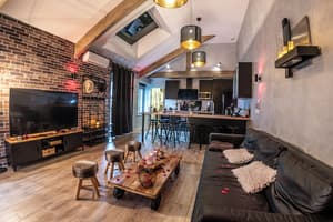 thumbnail: Living area
