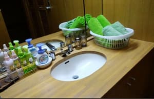thumbnail: Bathroom