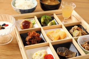thumbnail: Food and drink