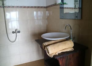 thumbnail: Bathroom sink