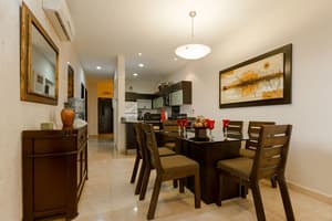 thumbnail: In-room dining