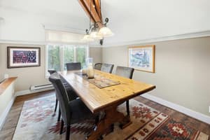 thumbnail: In-room dining