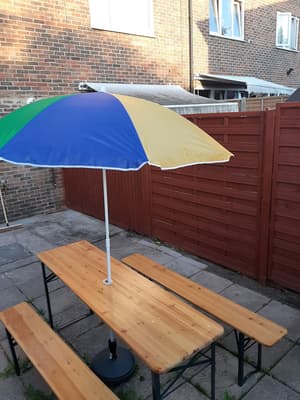 thumbnail: Outdoor dining