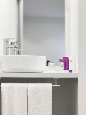 thumbnail: Bathroom
