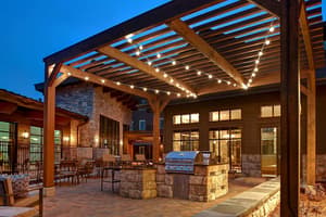 thumbnail: Courtyard