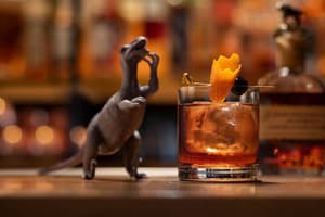 thumbnail: Bar (on property)