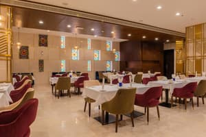 thumbnail: Restaurant