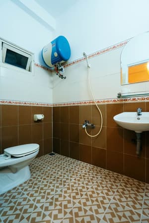thumbnail: Bathroom