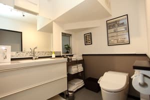 thumbnail: Bathroom