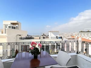 thumbnail: Balcony view