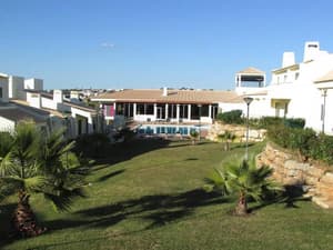 thumbnail: General view
