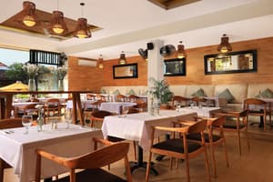 thumbnail: Restaurant