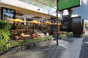 thumbnail: Restaurant