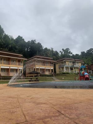 thumbnail: Exterior