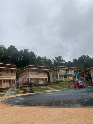 thumbnail: Exterior