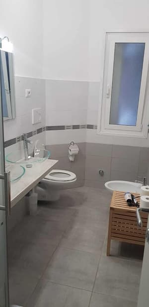 thumbnail: Bathroom