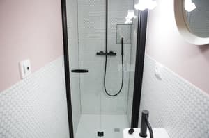 thumbnail: Bathroom shower