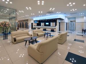 thumbnail: Lobby lounge