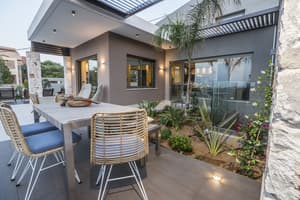 thumbnail: Terrace/patio