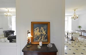 thumbnail: Interior entrance