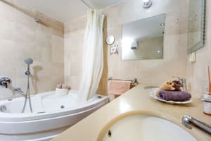 thumbnail: Bathroom