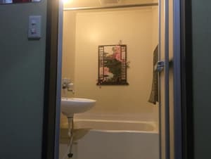 thumbnail: Shared bathroom