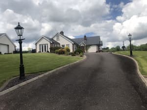 thumbnail: Exterior