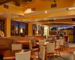 thumbnail: Dining