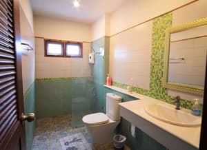 thumbnail: Bathroom